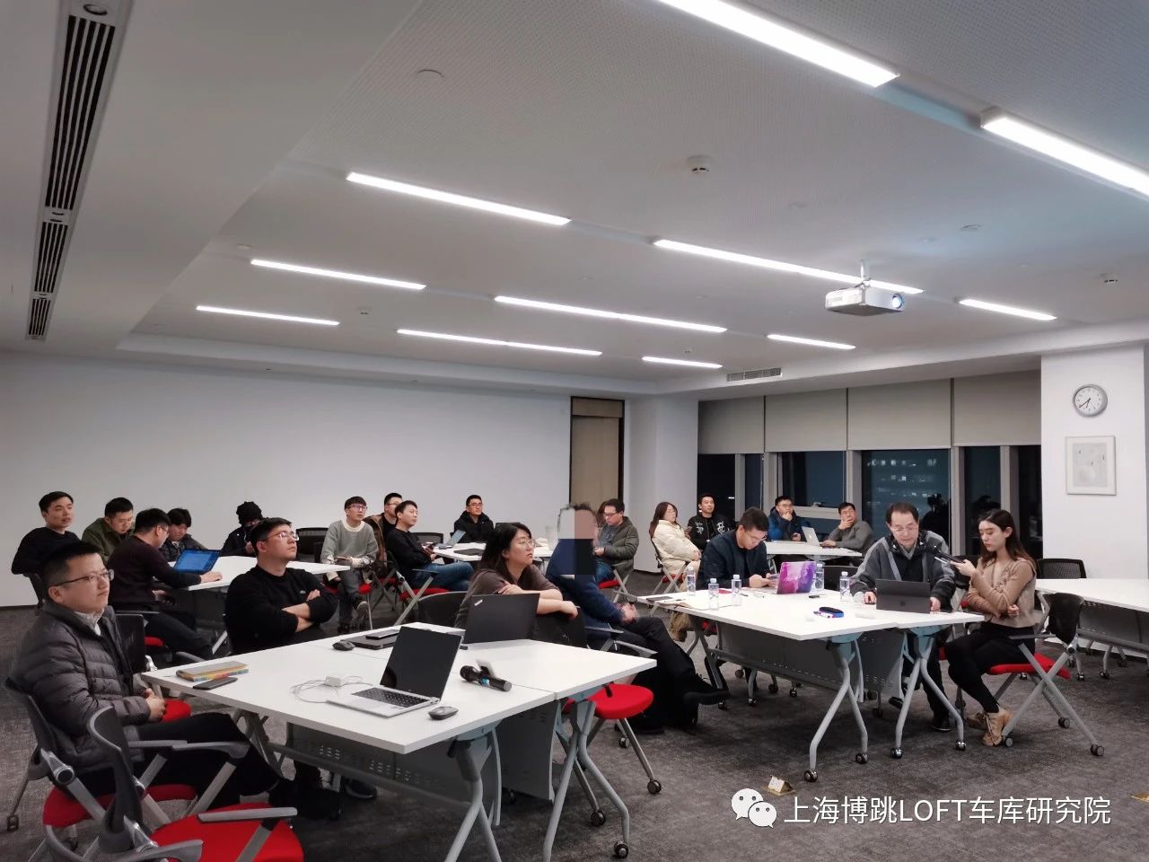 宁河杭州LOFT车库专题会